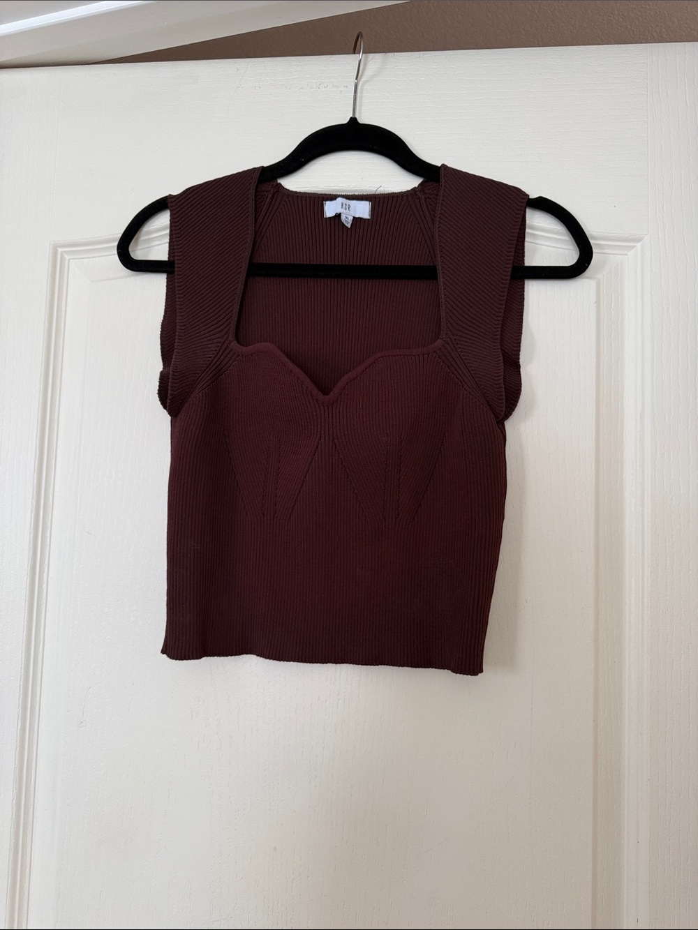 NSR Ribbed Square-Neck Crop Top in Burgundy Wine